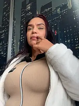 Sara-77 webcam show
