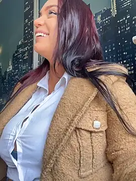 عرض كام Sara-77