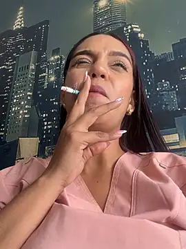 Sara-77's Webcam Show