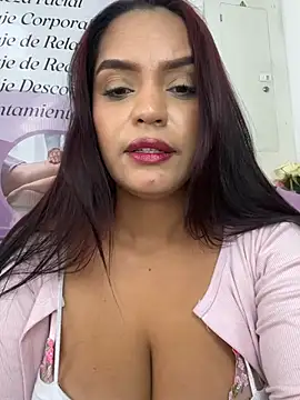 Sara-77 Adlı Modelin Web Kamerası Şovu