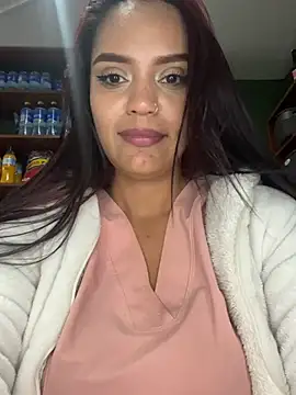 Sara-77 웹캠 쇼