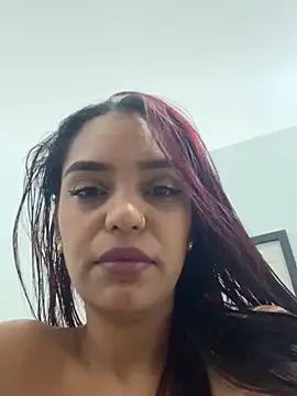 عرض كام Sara-77