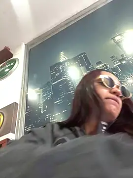 Show de Sara-77 na webcam
