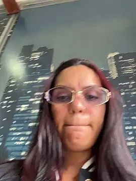 Sara-77 网络视讯表演