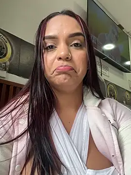 Sara-77n Webbikameraesitys