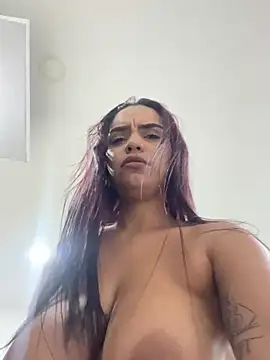 Show de Sara-77 na webcam