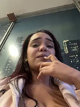 Sara-77 Pertunjukan Webcam
