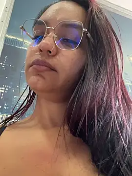 Sara-77 Webcamshow