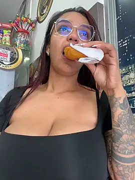 Sara-77's Webcam Show