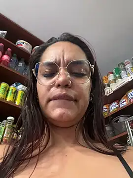 Sara-77 Webcam Show