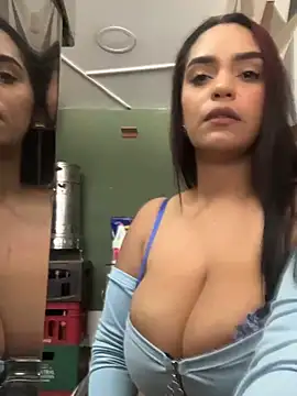 عرض كام Sara-77