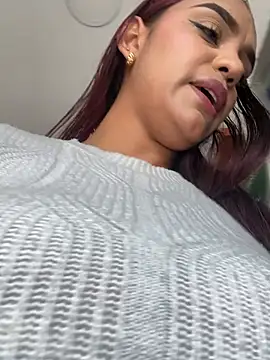 Show de Sara-77 na webcam