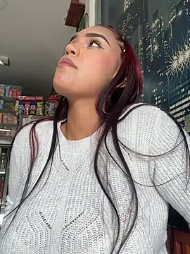 Sara-77 Show Webcam