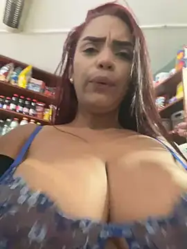 Chatroom XXX en direct de Sara-77