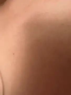 Sara-77's Webcam Show