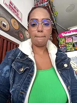 Sara-77n Webbikameraesitys