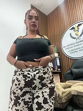 Sara-77 ওয়েবক্যাম শো