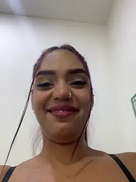 Sara-77 Webcam Show