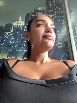 Sara-77 Webcam show