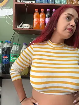 Show de Sara-77 na webcam