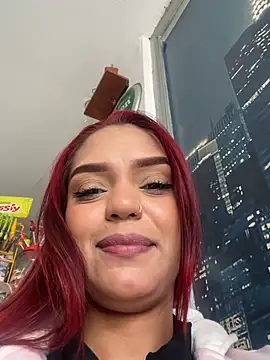 Sara-77's Webcam Show