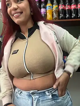 Chat XXX ao vivo de Sara-77
