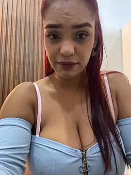Sara-77 Webcam show