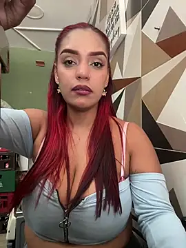 Sara-77 webkamerás műsora