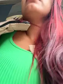 Sara-77 网络视讯表演