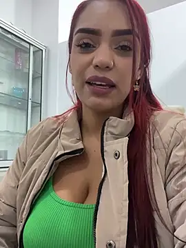 Sara-77 Webcamshow