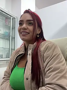 Sara-77 Webcam show