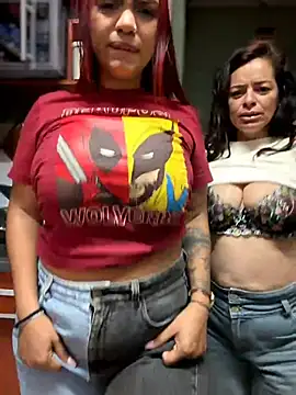 Sara-77 Webcamshow