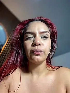 Sara-77 Pertunjukan Webcam
