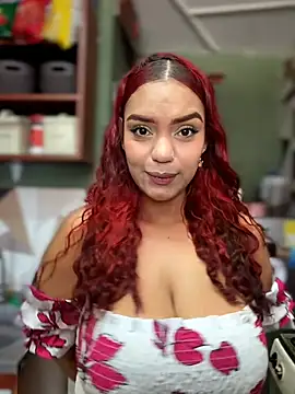 Sara-77's Webcam Show