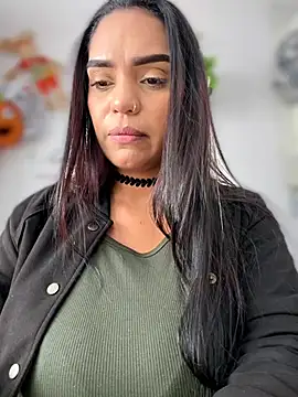Sara-77 webkamerás műsora