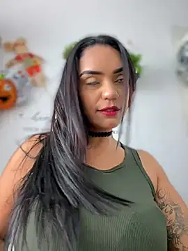 عرض كام Sara-77