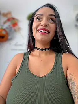 Sara-77 Pertunjukan Webcam