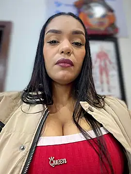 Sara-77 网络视讯表演
