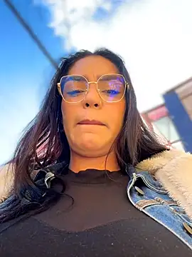 Sara-77 Webcam show