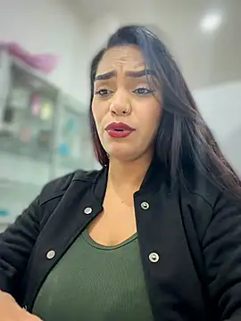 Sara-77 ওয়েবক্যাম শো
