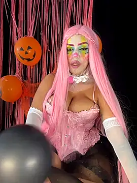 Sara-77's Webcam Show