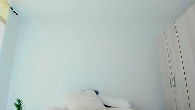 חדר צ'אט בשידור חי של andyylove_jk