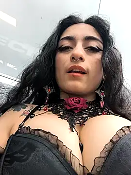 Lila_Desiree Adlı Modelin Web Kamerası Şovu