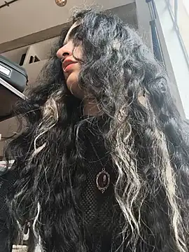 Lila_Desiree Obrolan Langsung XXX