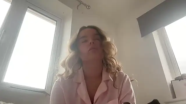 maisiesmithx Adlı Modelin Web Kamerası Şovu