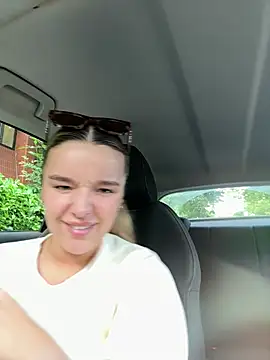 maisiesmithx Show in webcam