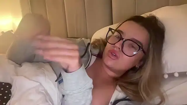 Show de maisiesmithx na webcam