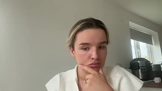 maisiesmithx live XXX chat