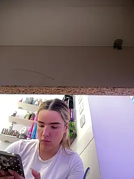 maisiesmithx – webcam-show