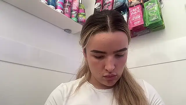 Webkamerová show maisiesmithx